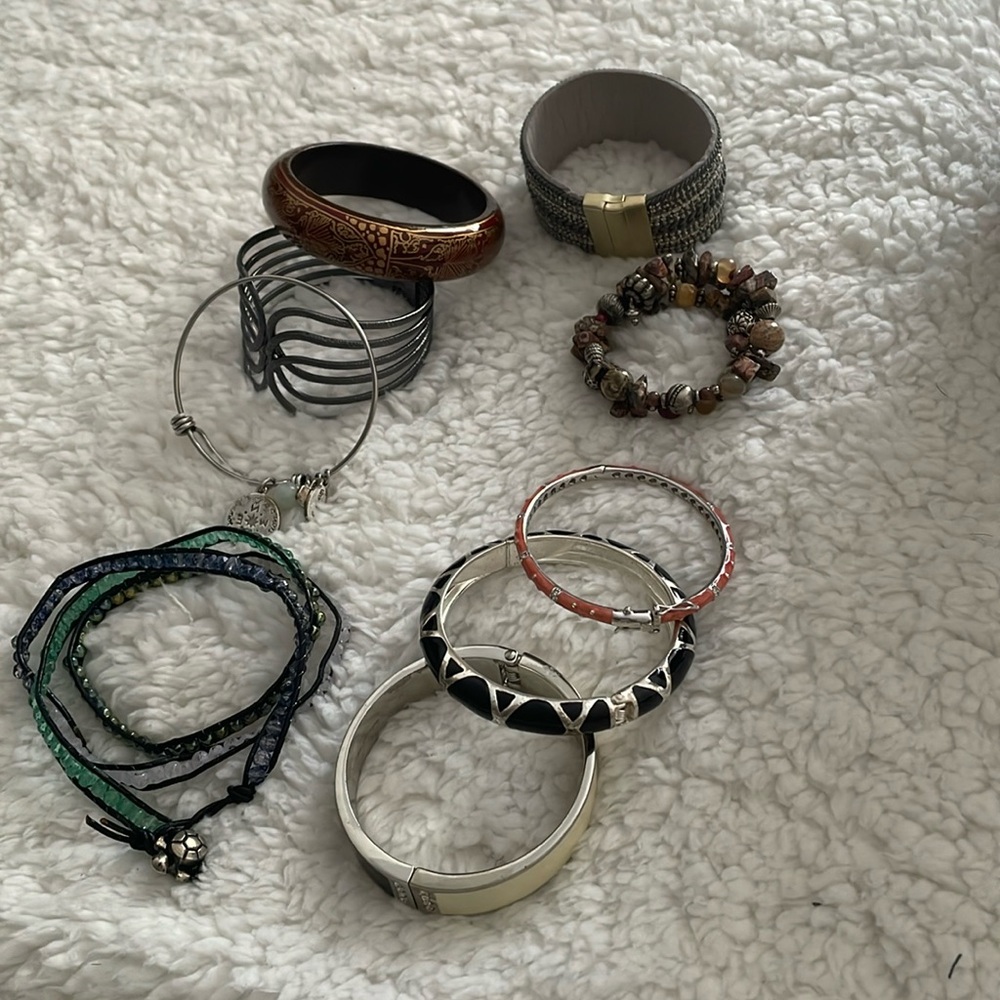 9 Bracelets